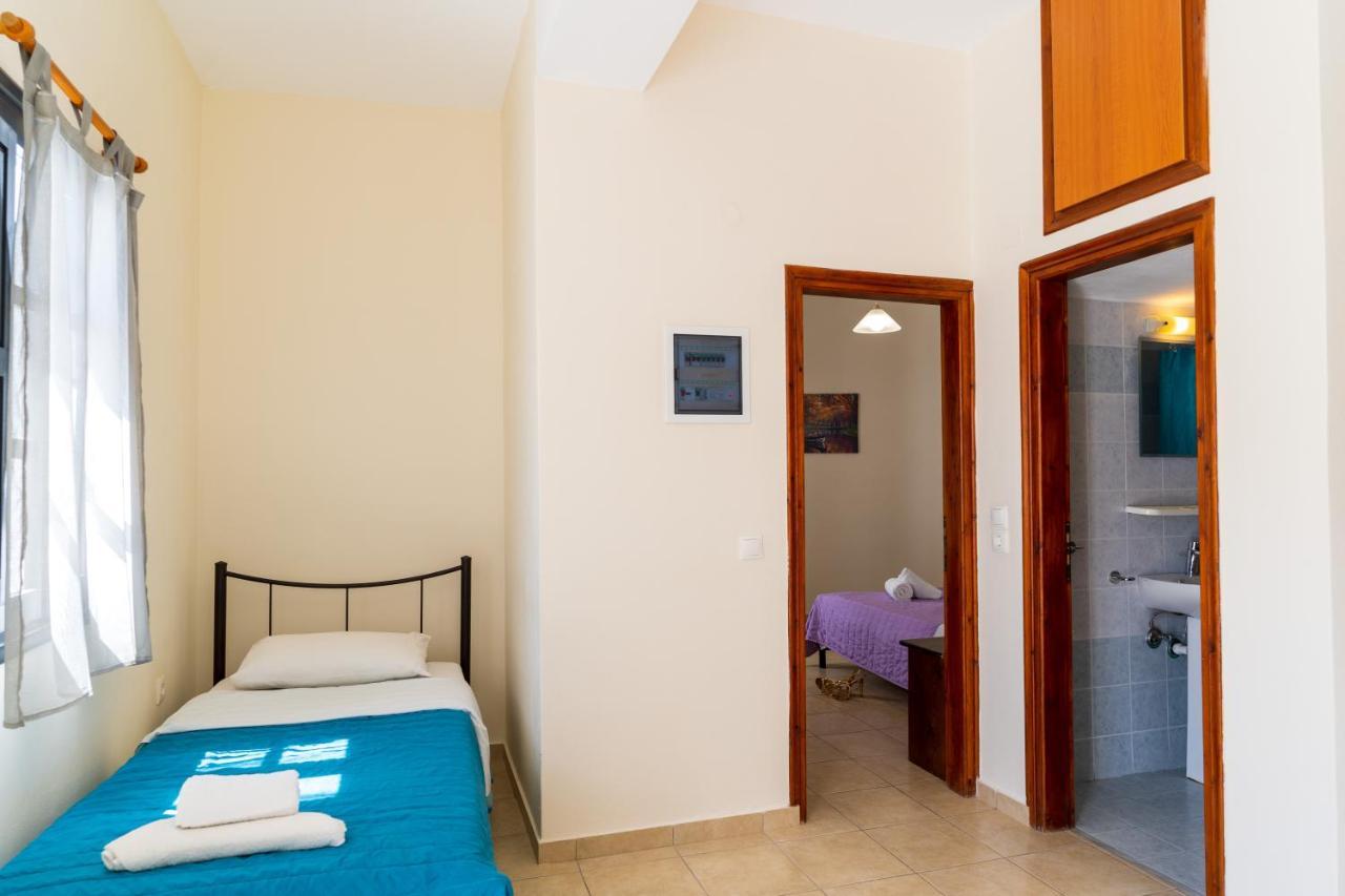 Soulis Hotel Oia  Exterior photo