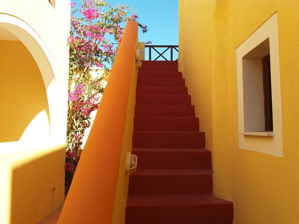 Soulis Hotel Oia  Exterior photo